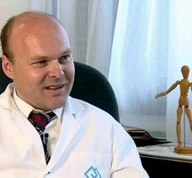 Přední český fyzioterapeut Pavel Kolář bojuje s Bechtěrevovou nemocí