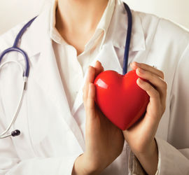 Revmatoidní artritida škodí i srdci. Víme, jak se bránit