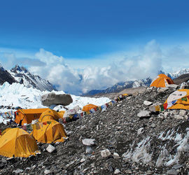 洛子峰 (Lhotse)