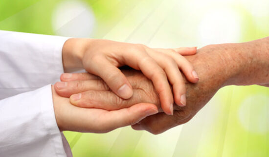 Psoriatickou artritidu může odhalit stisk ruky